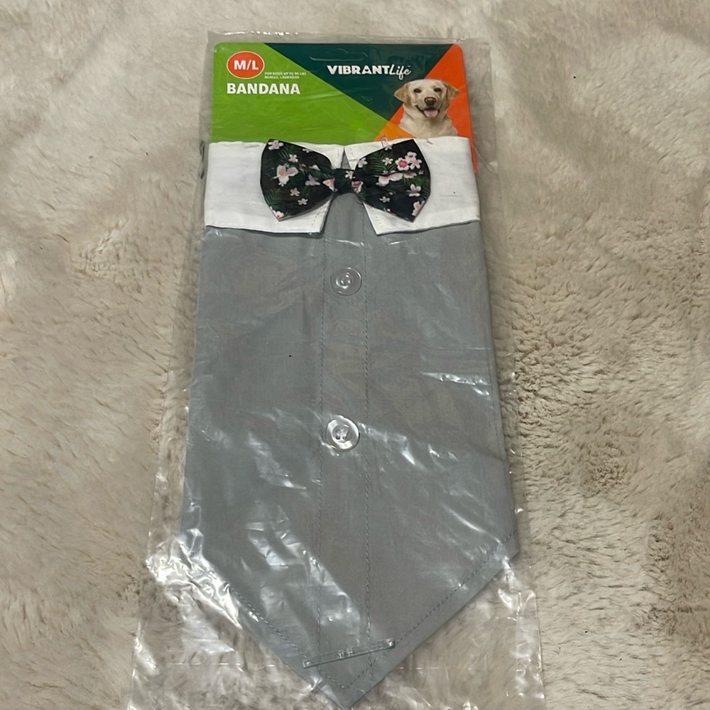 Doggie Bandana Size M/L - Picture 2 of 12